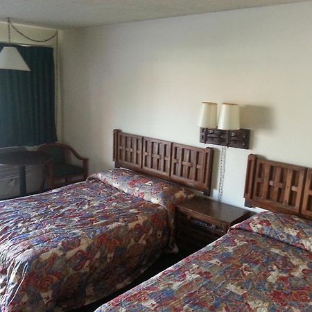 Gibson Inn El Monte Phòng bức ảnh